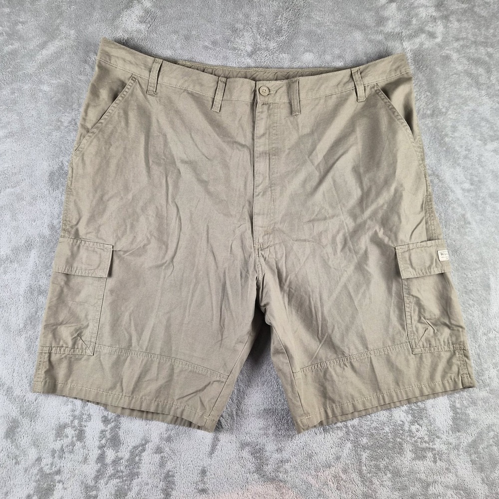 Wrangler Cargo Shorts Mens 46x9 Beige Tan‎ Ripstop Utility Outdoor Hiking